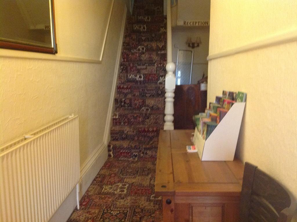 Cowley Hotel Blackpool Bagian luar foto